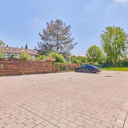 Apartment 2 Zimmer, Ruhige Lage, Netflix Mannheim